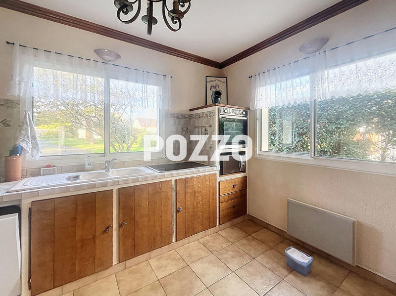 Maison - 268 m² - 9 pièces
