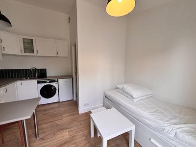 Appartement - 15 m² - 1 pièce