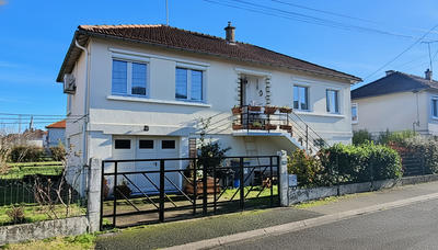 Maison - 92 m² - 4 pièces