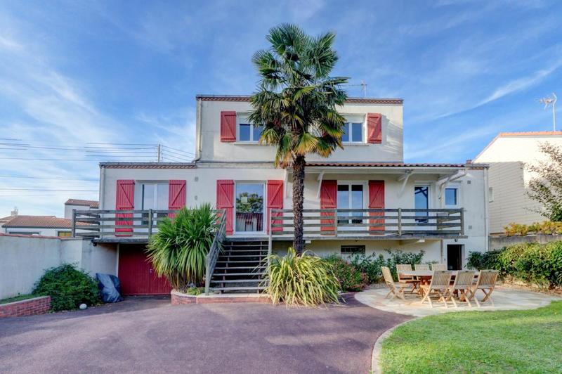 Maison - 150 m² - 6 pièces