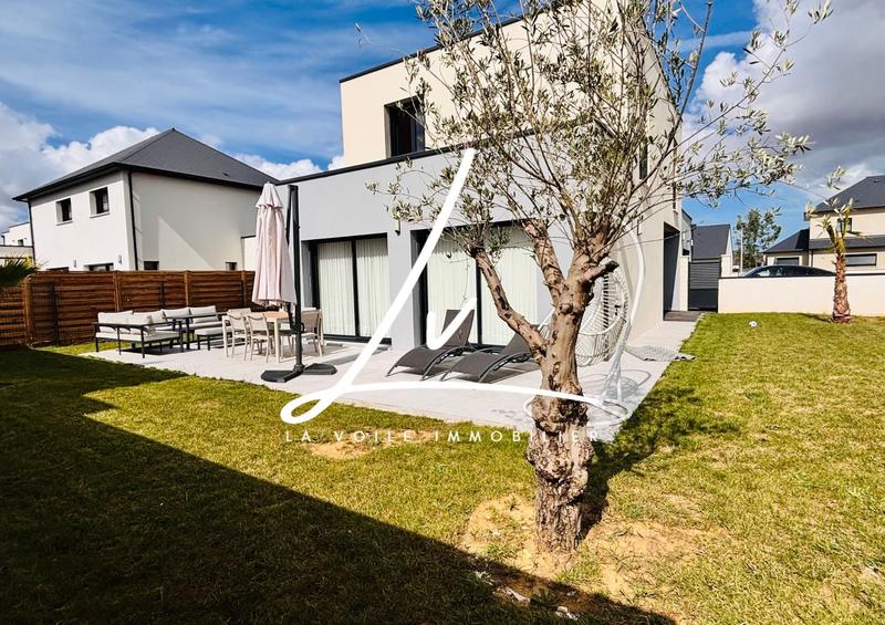 Maison - 138 m² - 6 pièces