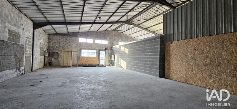 Local commercial - 1 060 m²