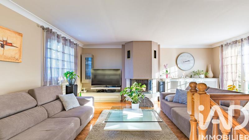 Maison - 120 m² - 6 pièces