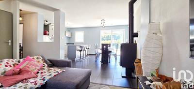 Maison - 91 m² - 5 pièces