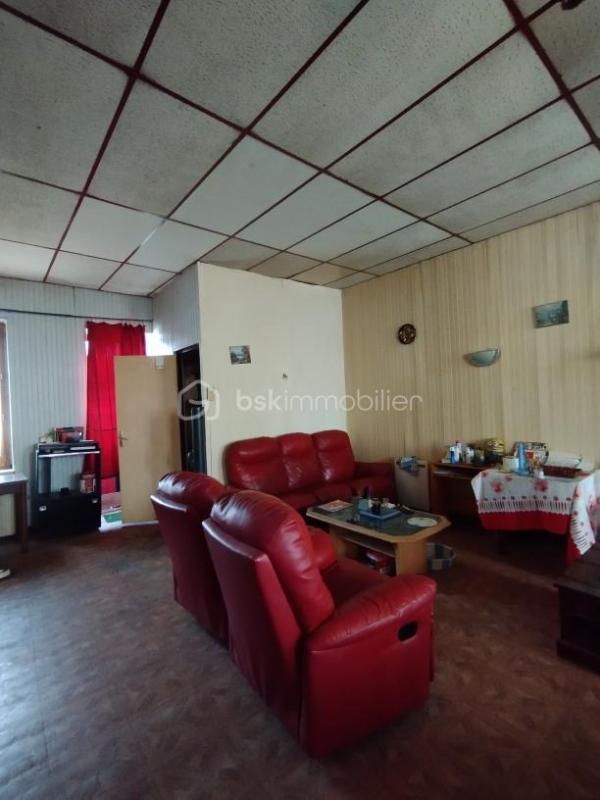 Maison - 236 m² - 15 pièces