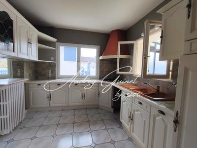 Maison - 109 m² - 6 pièces