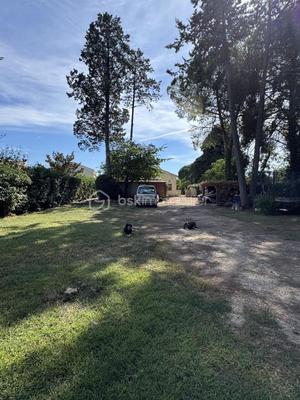 Maison traditionnelle - 103 m² - 4 pièces