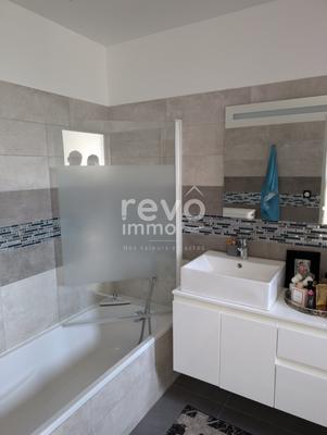 Maison - 152 m² - 7 pièces