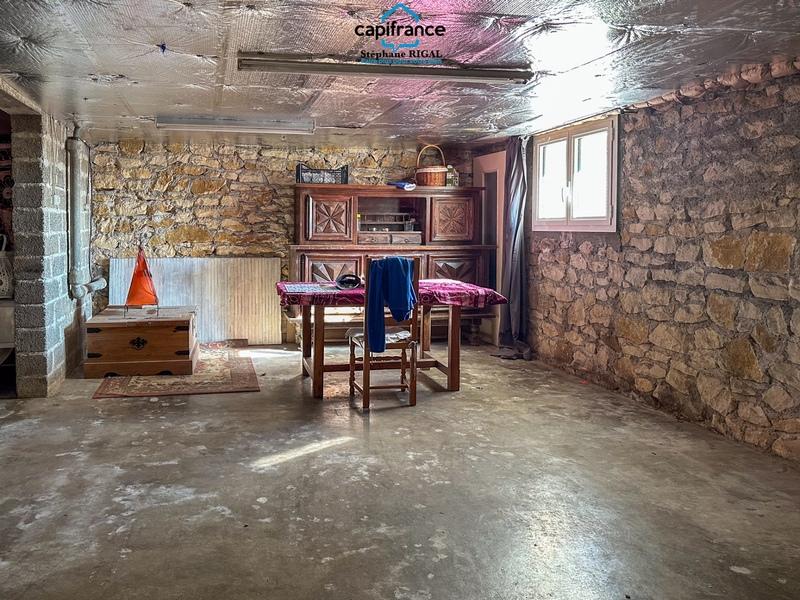 Maison - 85 m² - 5 pièces