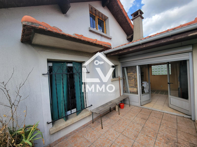 Maison - 160 m² - 6 pièces