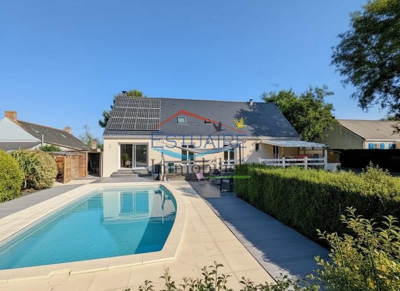 Maison - 152 m² - 6 pièces