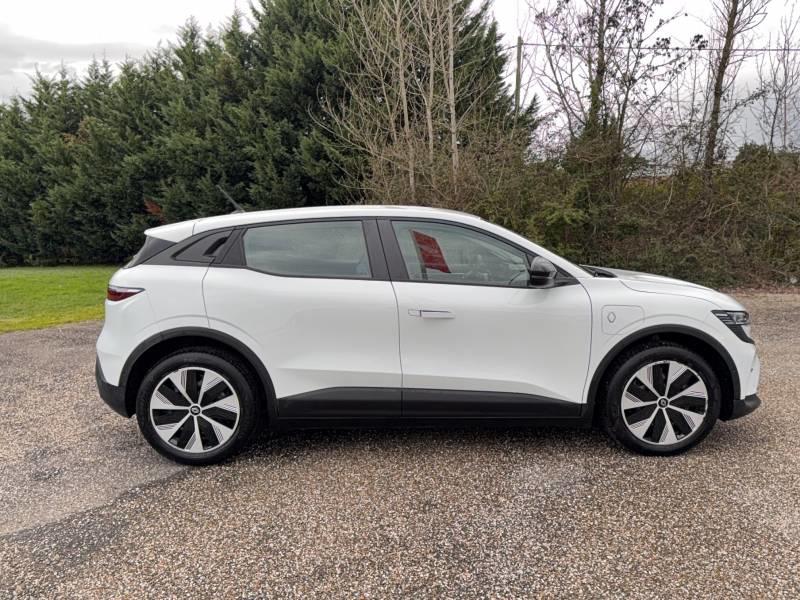 Renault Mégane E-Tech Ev60 130ch super charge Evolution Er