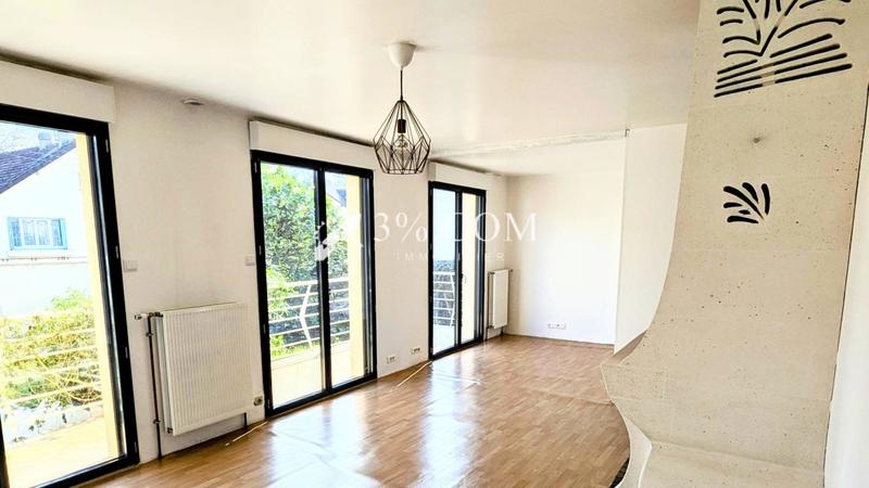 Maison - 95 m² - 4 pièces