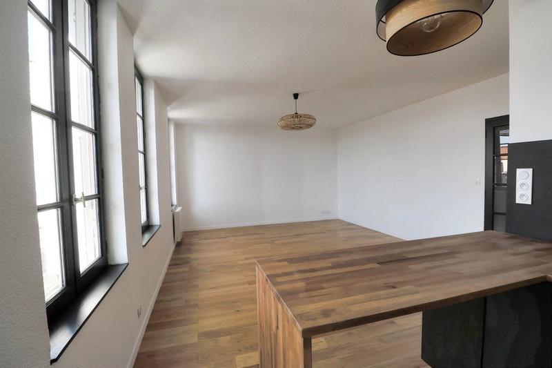 Appartement - 65 m² - 3 pièces