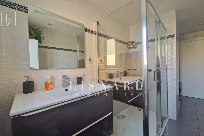 Appartement - 66 m² - 4 pièces