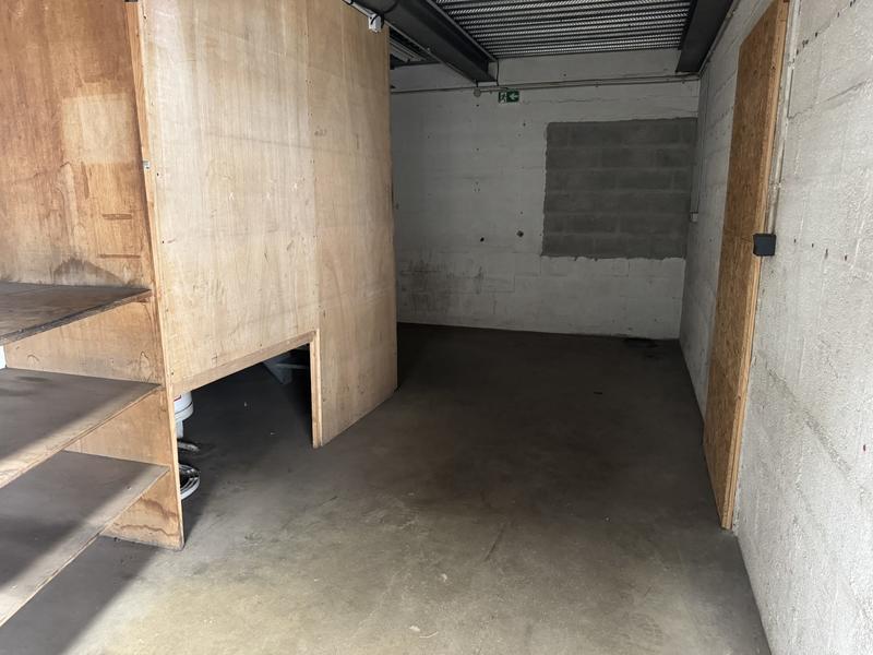 Local d'activités - 850 m²