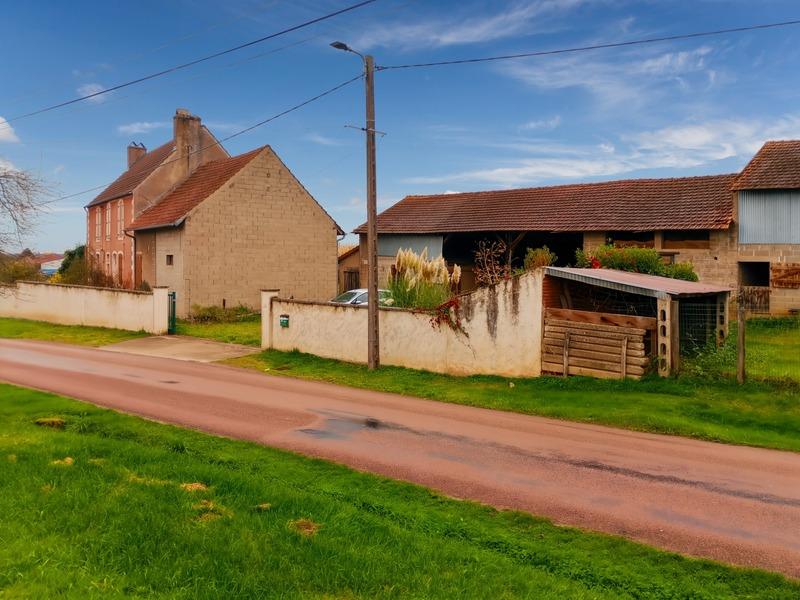 Maison - 130 m² - 4 pièces