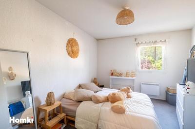 Appartement - 80 m² - 3 pièces