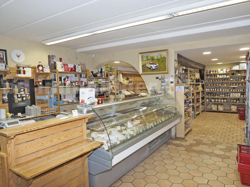 Ferme - 345 m² - 6 pièces