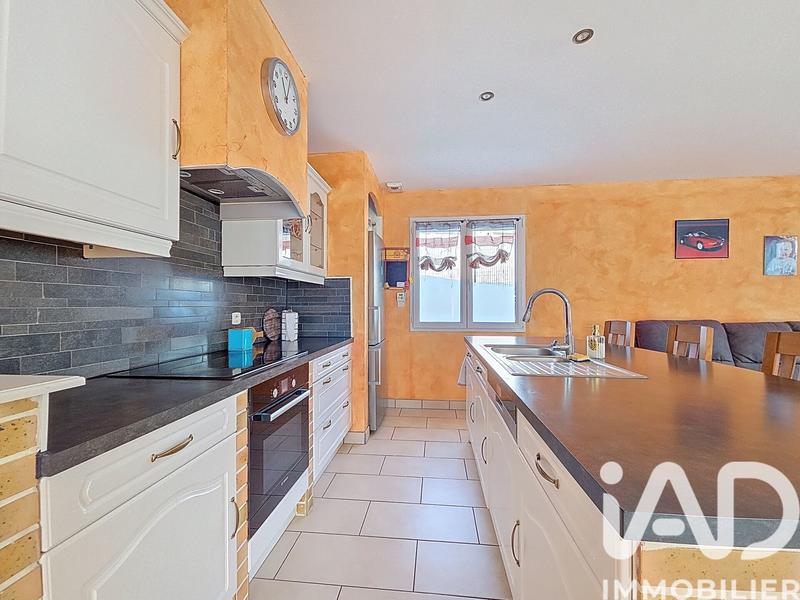 Maison - 145 m² - 6 pièces