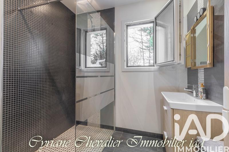 Maison - 127 m² - 7 pièces