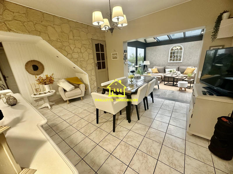 Maison traditionnelle - 105 m² - 4 pièces