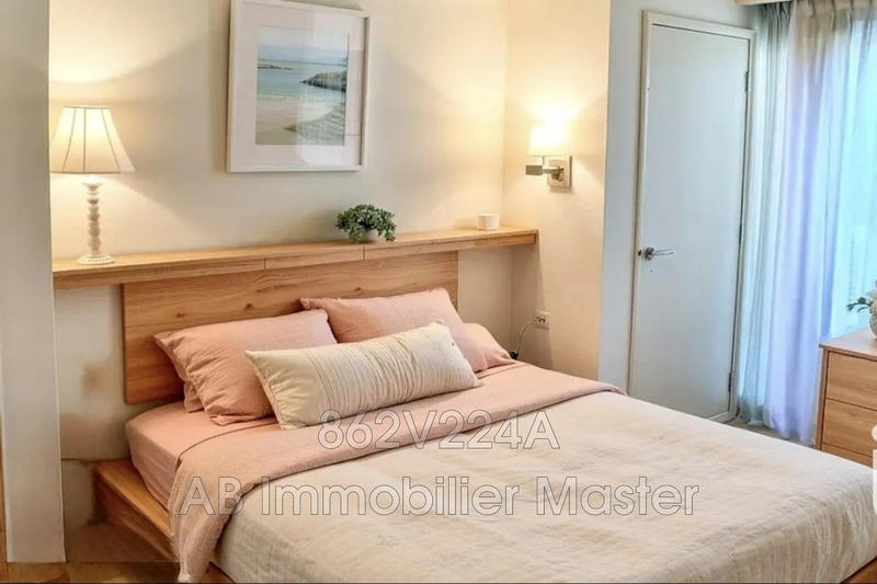 Appartement - 86 m² - 4 pièces