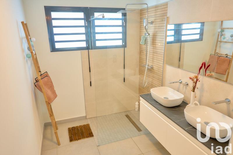 Maison - 106 m² - 5 pièces