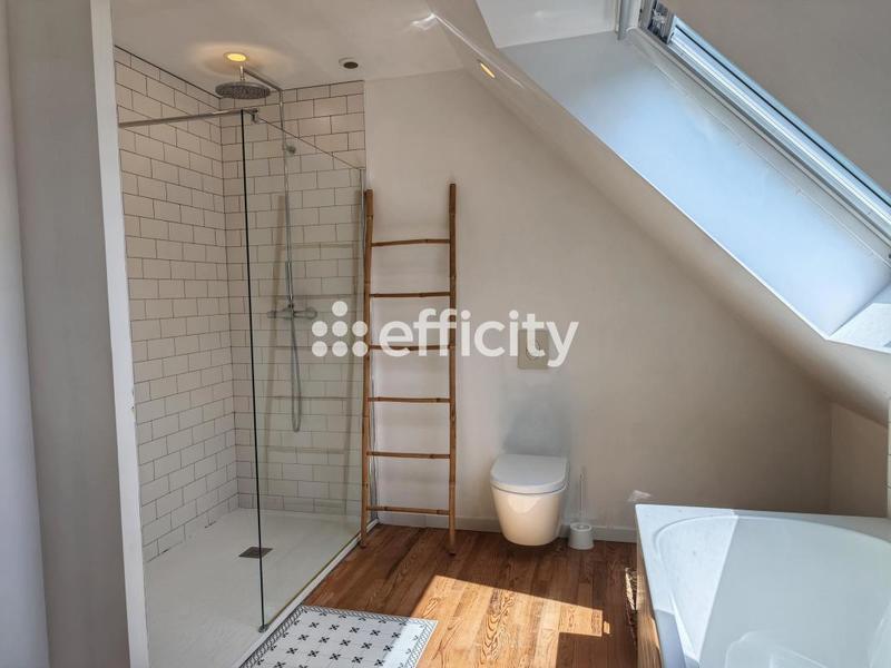 Maison - 124 m² - 6 pièces