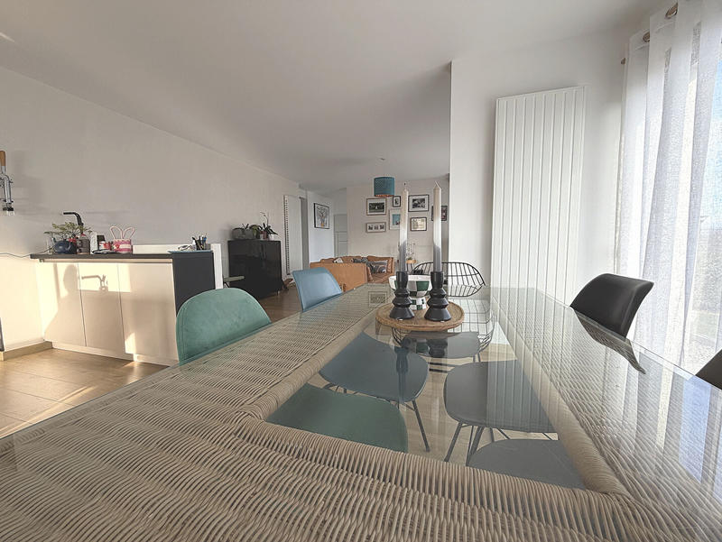 Maison - 176 m² - 7 pièces