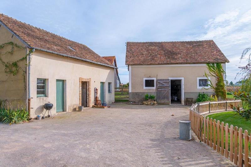 Maison en pierre - 145 m² - 6 pièces