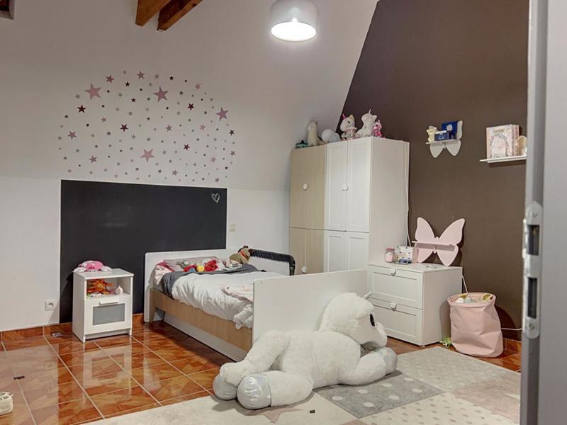 Maison - 300 m² - 9 pièces