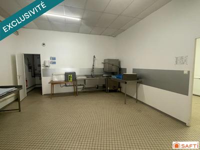 Local commercial - 530 m² - 3 pièces