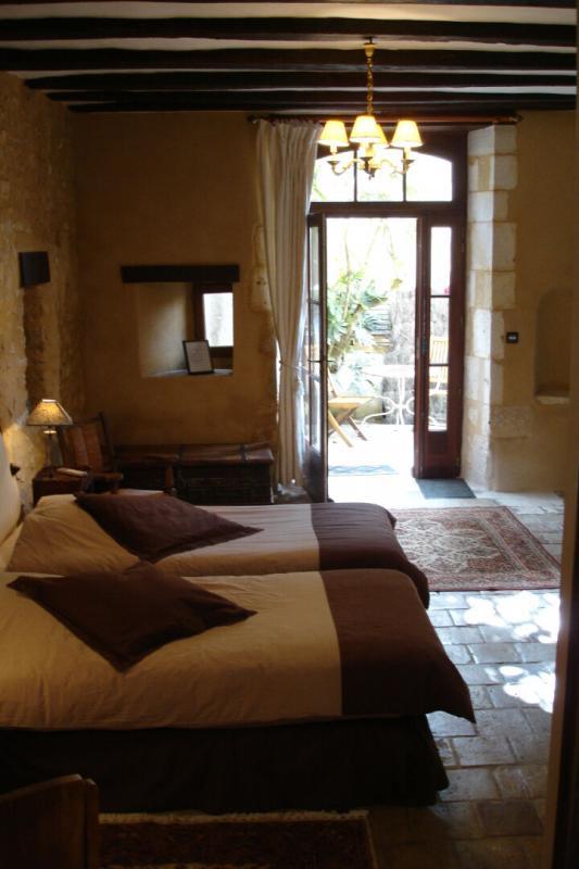 Maison - 605 m² - 14 pièces