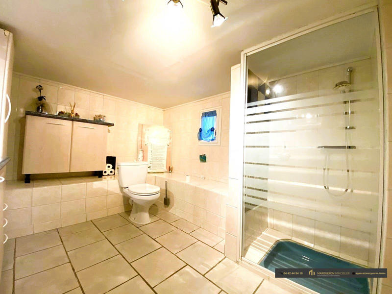 Villa - 180 m² - 5 pièces