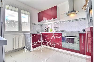 Maison - 161 m² - 7 pièces