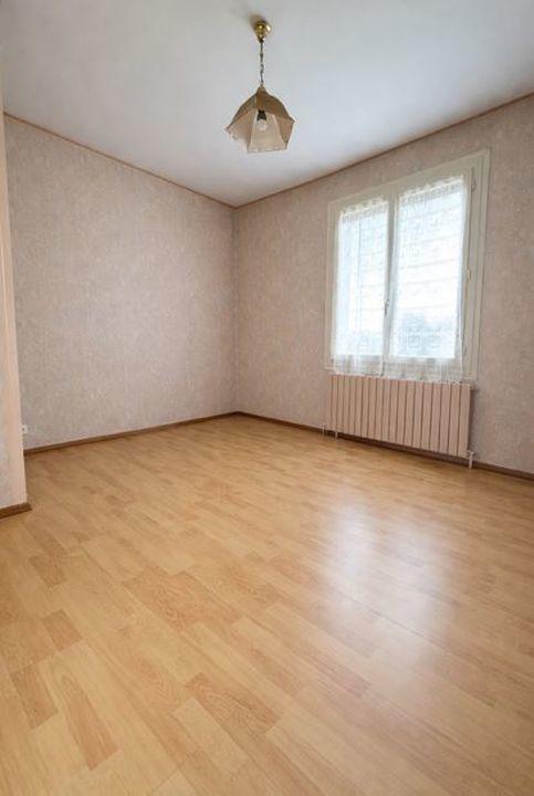 Maison - 146 m² - 5 pièces