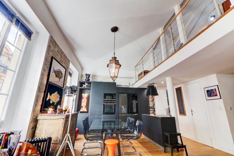 Loft - 104 m² - 3 pièces