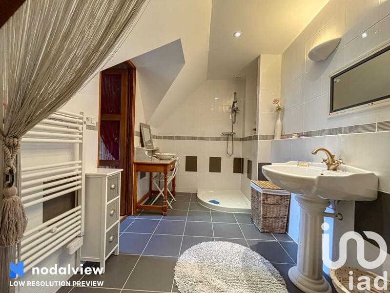 Maison - 125 m² - 4 pièces