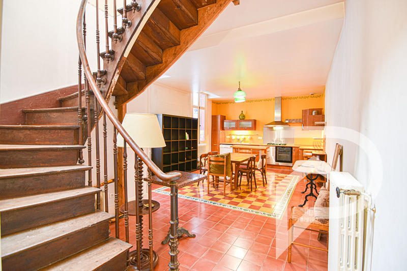 Maison - 150 m² - 5 pièces