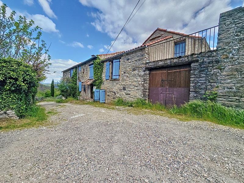 Maison - 249 m² - 8 pièces