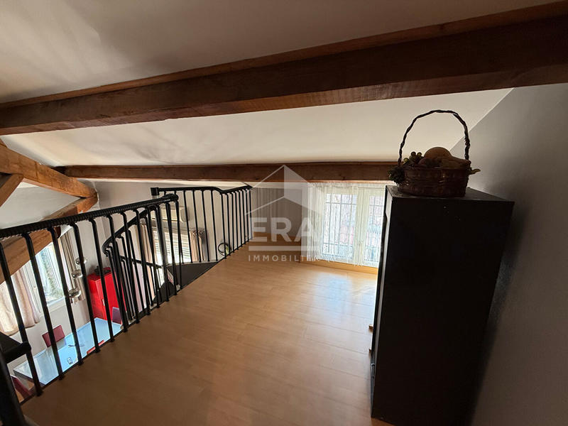 Appartement - 77 m² - 3 pièces