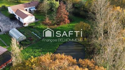 Maison - 137 m² - 7 pièces