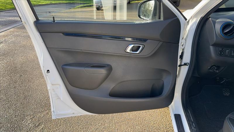 Dacia Spring Ev 45 Business