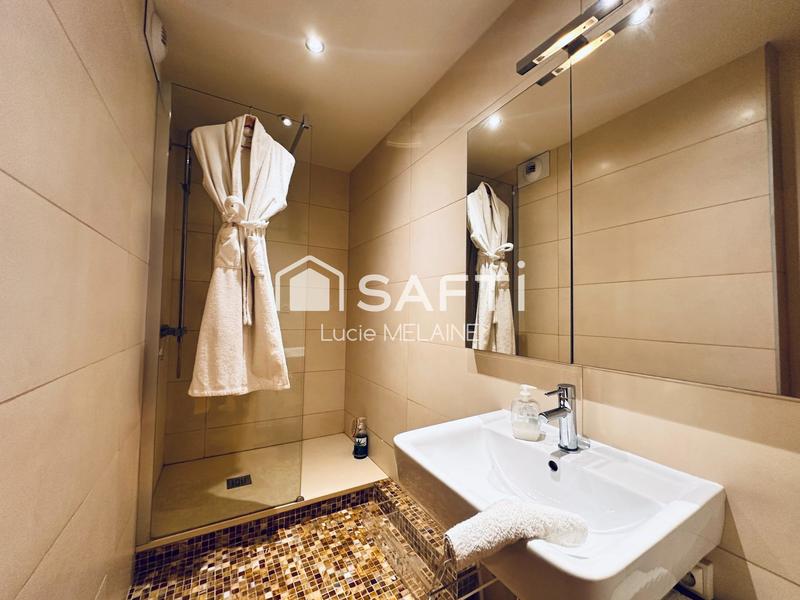 Appartement - 96 m² - 4 pièces