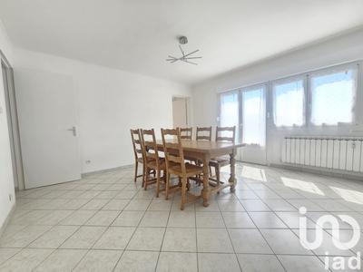 Appartement - 84 m² - 4 pièces