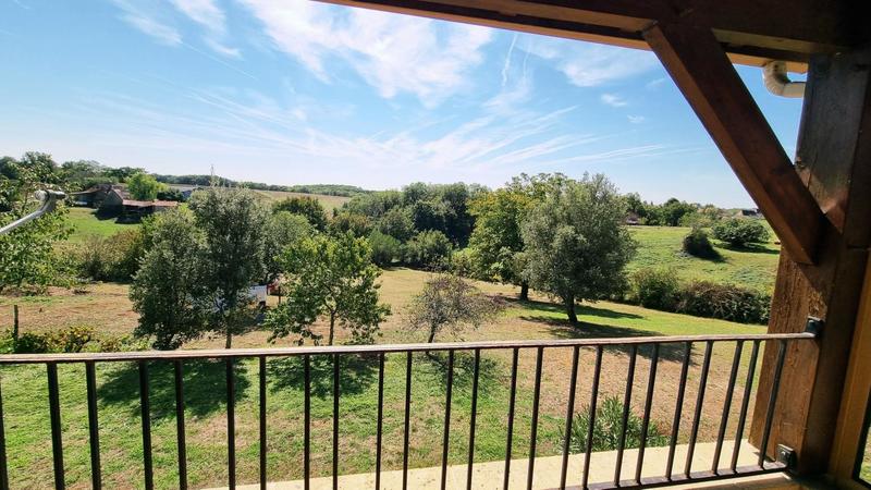 Maison - 138 m² - 4 pièces