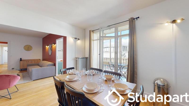 Chambre - 14 m² - 1 pièce