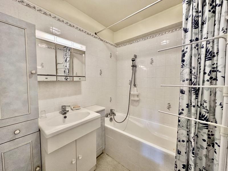 Maison - 154 m² - 9 pièces