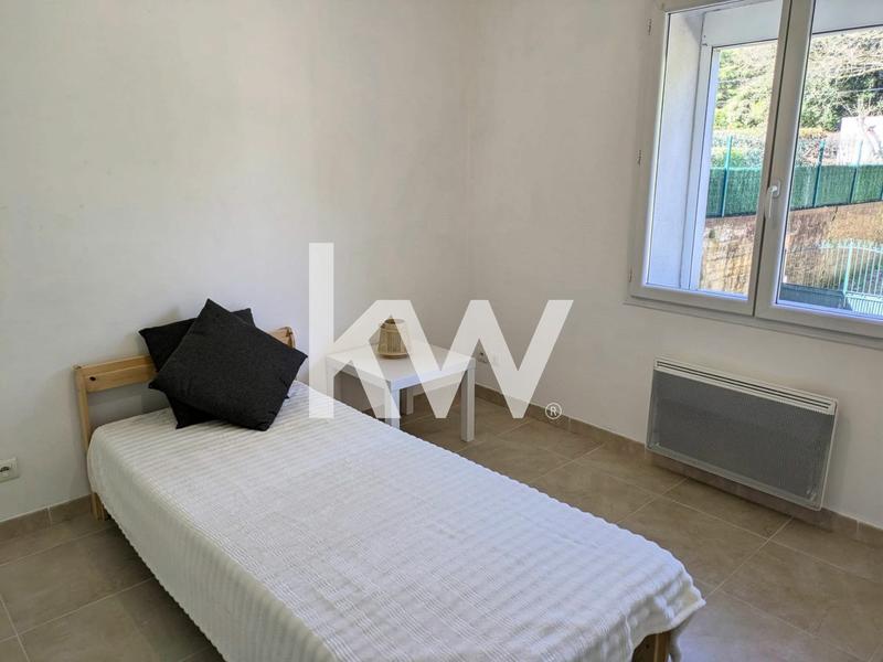 Maison - 99 m² - 4 pièces